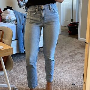 EVERLANE LIGHT WASH CHEEKY SLIM STRAIGHT JEAN